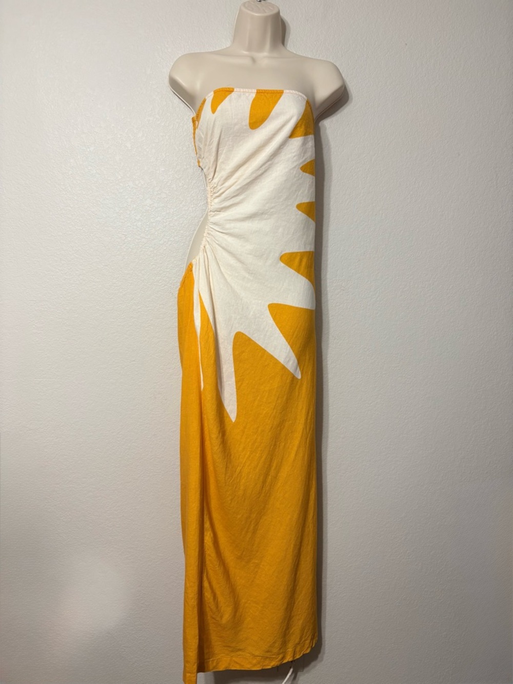 Anthropologie Celandine Strapless Cutout Maxi Dress Marigold & White Sun Print - Picture 4 of 16